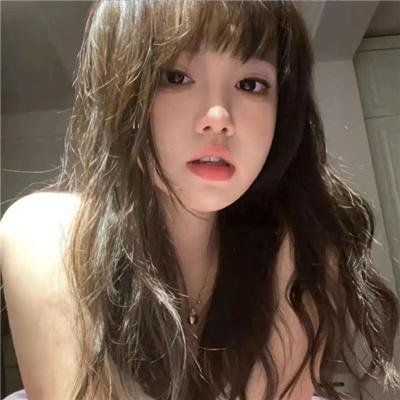 芙蓉春色